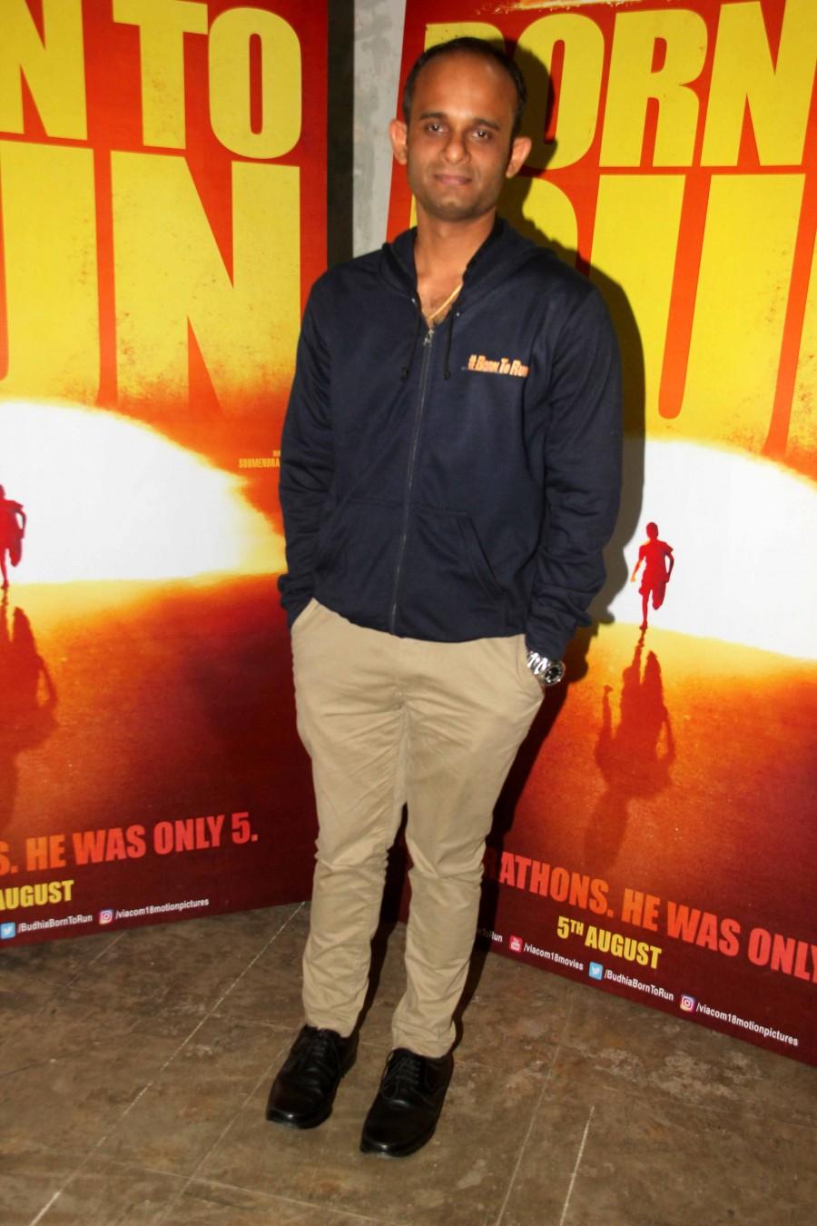 Manoj Bajpayee is known for his professionalism and he showed a glimpse of it during the promotion of his forthcoming film Manoj Bajpayee,Media interaction of film Budhia Singh - Born To Run,Budhia Singh - Born To Run,Budhia Singh,Budhia Singh movie promotions,Budhia Singh movie promotion,Budhia Singh movie promotion pics,Budhia Singh movie promotion images,Budhia Singh movie