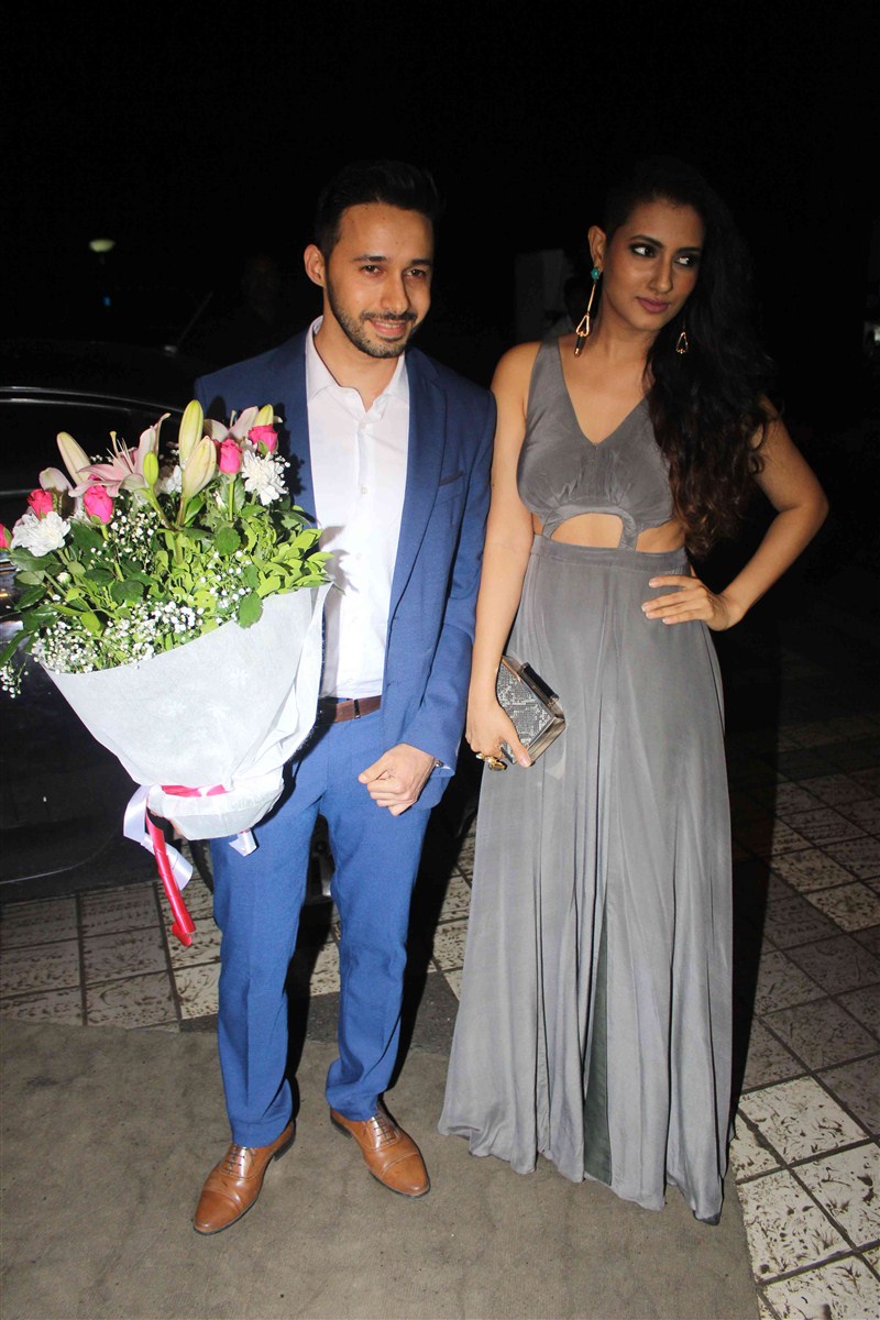 Divyanka Tripathi - Vivek Dahiya Wedding Reception pictures Divyanka Tripathi,Vivek Dahiya,Divyanka Tripathi Wedding Reception pictures,Divyanka Tripathi Wedding Reception,Divyanka Tripathi Wedding Reception pics,Divyanka Tripathi Wedding Reception images,Divyanka Tripathi Wedding Reception photos,Divyanka Tripath