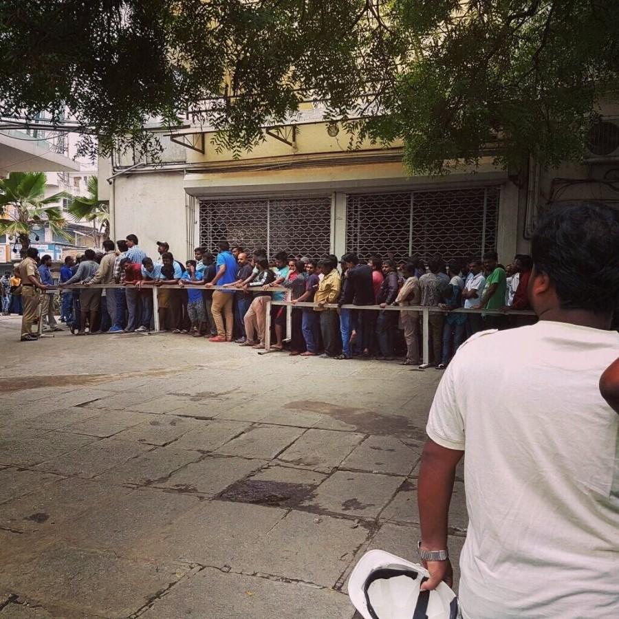 From flying all the way from London to Mumbai's Aurora theatre to giving free auto rides to those who want to watch Kabali,Kabali fdfs,Rajinikanth,Kabali mania,Kabali release,Kabali first show,Kabali first day first show,Rajinikanth's fans