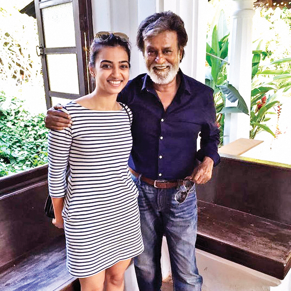 Here are the Top 5 reasons to watch Kabali movie starring Rajinikanth and Radhika Apte in the lead role. Kabali,Kabali preview,Kabali 5 reasons,Kabali 5 reasons to watch the movie,Rajinikanth,Radhika Apte,Super Star Rajinikanth,Superstar Rajinikanth,Rajani,rajinikanth kabali,kabali box office collection