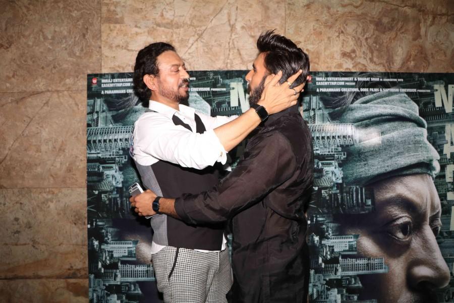 Bollywood actor Deepika Padukone and Ranveer Singh at Irrfan Khan's Madaari special screening. Deepika Padukone,Ranveer Singh,Deepika Padukone and Ranveer Singh,Irrfan Khan,Madaari special screening,Deepika Padukone at Madaari special screening,Ranveer Singh at Madaari special screening,Madaari special screening pics,Madaari special screening imag