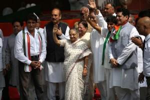 Congress UP poll campaign,UP poll campaign,Congress poll campaign,Sonia Gandhi,Rahul Gandhi,3-day bus yatra,Congress Vice President Rahul Gandhi,Raj Babbar,Ghulam Nabi Azad,Babbar,Dikshit,bus yatra,cONGRESS bus yatra