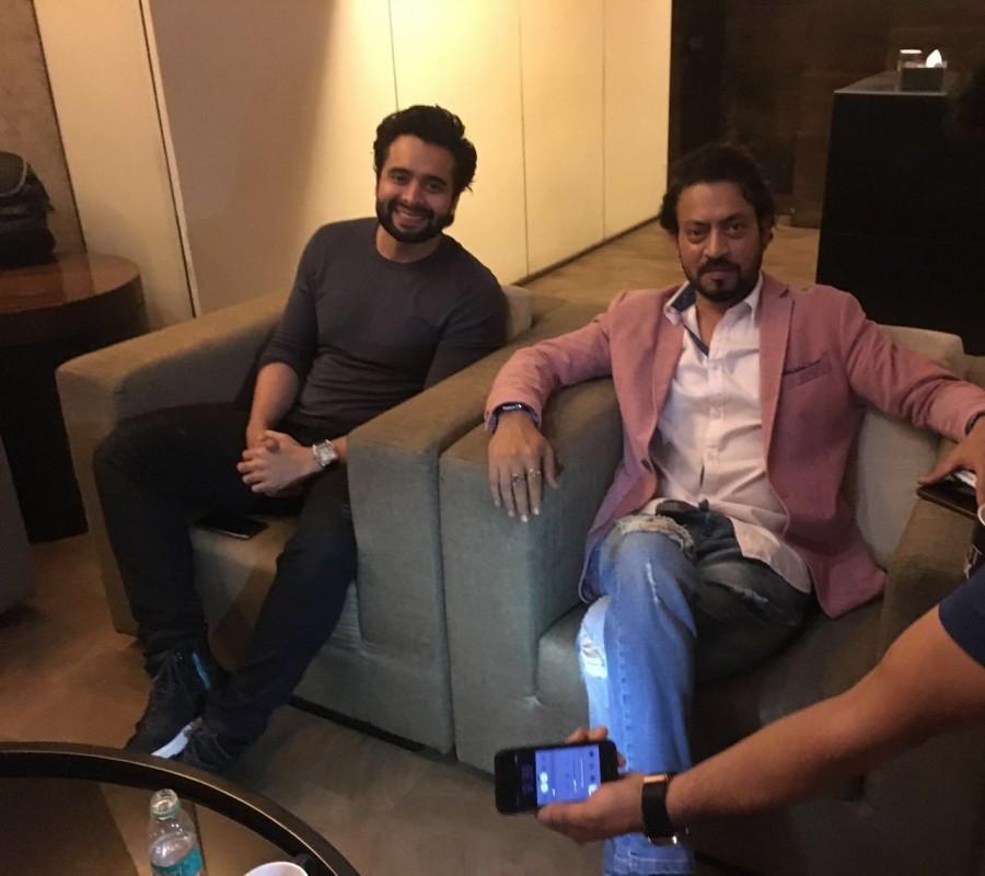 Bollywood celebs like Shahrukh Khan, Dia Mirza, Kriti Sanon, Tisca Chopra, Kangana Ranaut, Neha Sharma, Tabu, Amitabh Bachchan, Imtiaz Ali, Zarine Khan, Daisy Shah, Neha Sharma, Bhumi Pednekar, Jackky Bhagnani, Makarand Deshpande & others at the special screening of 'Madaari'. Madaari,Madaari special screening,Shahrukh Khan,Dia Mirza,Kriti Sanon,Tisca Chopra,Kangana Ranaut,Neha Sharma,Tabu,Amitabh Bachchan,Imtiaz Ali,Zarine Khan,Daisy Shah,Neha Sharma,Bhumi Pednekar,Madaari special screening pics,Madaari special screening image