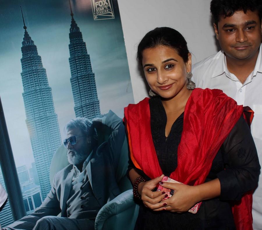 Actress Vidya Balan and her husband Siddharth Roy Kapur watch Rajinikanth's Kabali movie. Vidya Balan,Siddharth Roy Kapur,Rajinikanth,Kabali,rajinikanth kabali,Vidya Balan watching Kabali movie,Vidya Balan watching Rajinikanth movie,Rajinikanth movie,Celebs watching Kabali,kabali box office collection