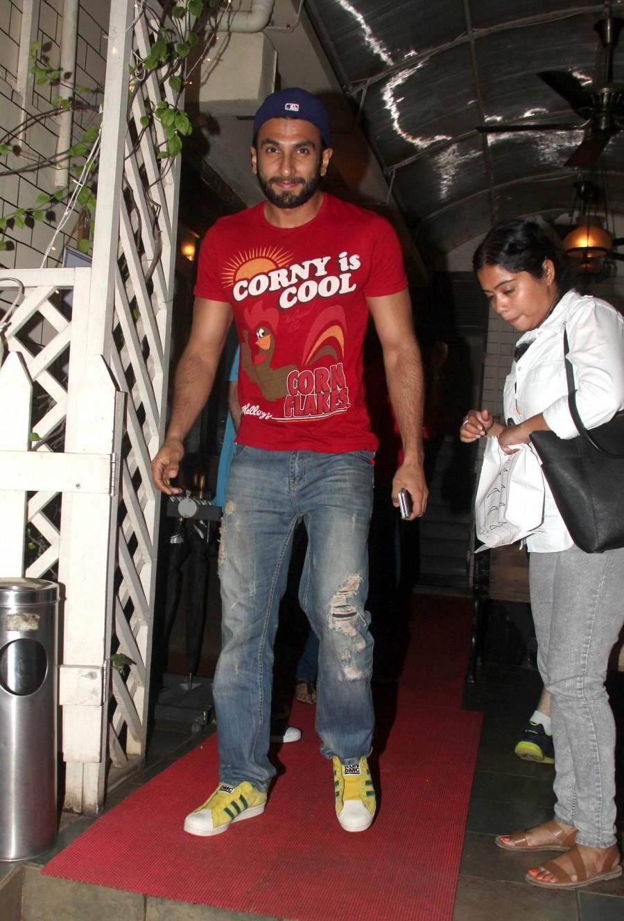 Bollywood actor Ranveer Singh, Preity Zinta snapped at Bandra. Ranveer Singh,Ranveer Singh snapped at Bandra,Preity Zinta snapped at Bandra,Ranveer Singh at Bandra,Preity Zinta at Bandra,Ranveer Singh pics,Ranveer Singh images,Ranveer Singh photos,Ranveer Singh stills,Ranveer Singh pictures
