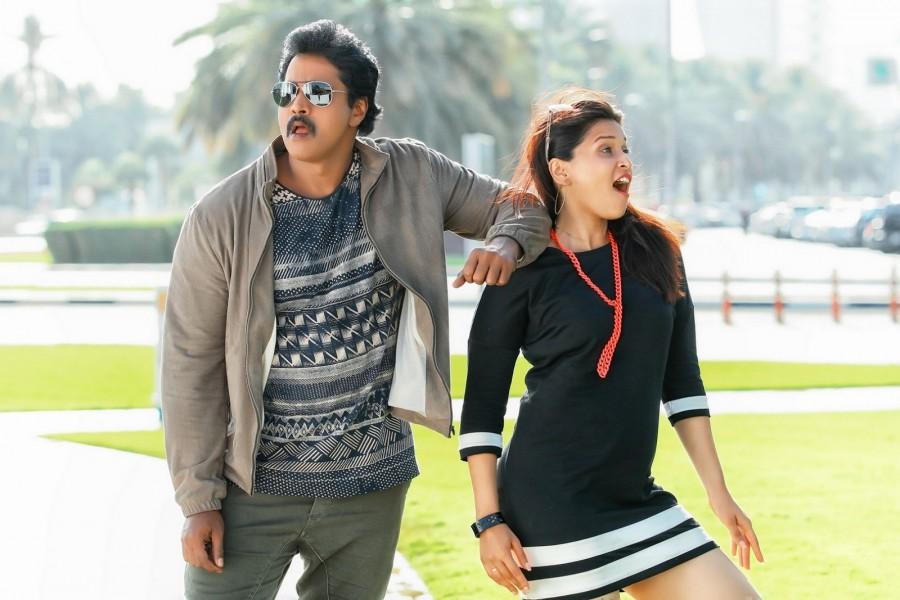 Jakkanna movie stills,Jakkanna,Sunil,Jakkanna movie pics,Jakkanna movie images,Jakkanna movie photos,Jakkanna movie pictures,Telugu movie Jakkanna,Mannara Chopra,Posani Krishna Murali