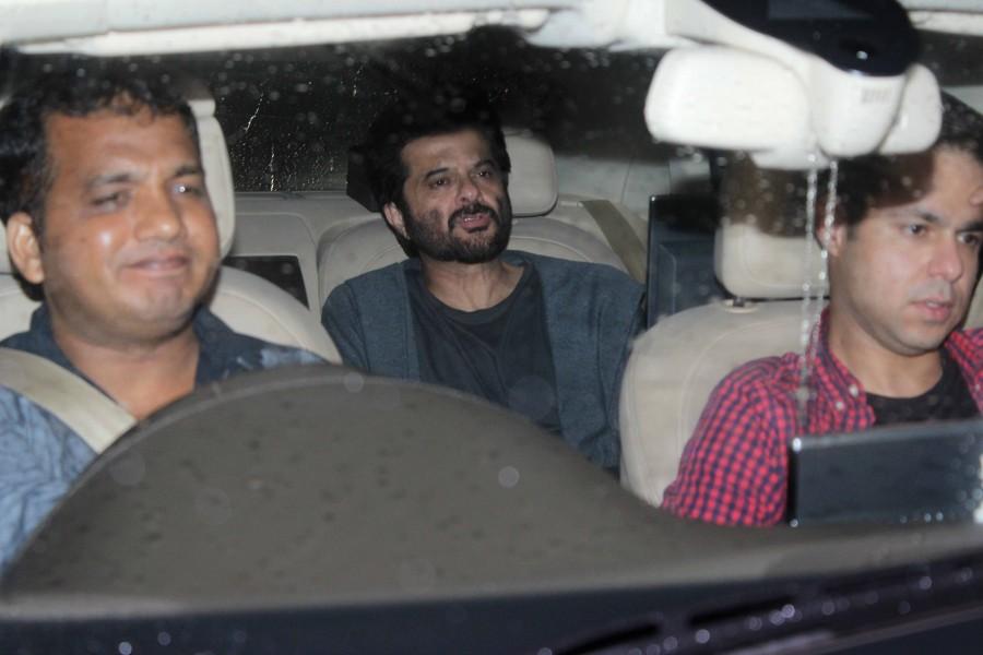 The special screening of the Bollywood movie Dishoom was held today. Celebs like Abhishek Bachchan, Akshay Kumar, Ranveer Singh, John Abraham, Sooraj Pancholi, Anil Kapoor, Aarav Kumar, Sophie Choudry, Remo D'souza, Parineeti Chopra and many others graced the show. Dishoom movie special screening,Dishoom special screening,Abhishek Bachchan,Akshay Kumar,Ranveer Singh,John Abraham,Sooraj Pancholi,Anil Kapoor,Aarav Kumar,Sophie Choudry,Remo D'souza,Parineeti Chopra