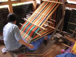 National Handloom Day,#IWearHandloom,Textiles Minister Smriti Irani,Smriti Irani,Sunil Sethi,handwoven garments