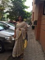 National Handloom Day,#IWearHandloom,Textiles Minister Smriti Irani,Smriti Irani,Sunil Sethi,handwoven garments