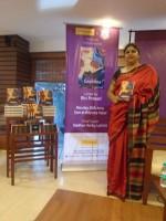 National Handloom Day,#IWearHandloom,Textiles Minister Smriti Irani,Smriti Irani,Sunil Sethi,handwoven garments