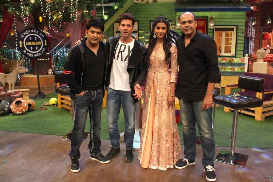 Bollywood actor Hrithik Roshan and Actress Pooja Hegde promote 'Mohenjo Daro' on The Kapil Sharma Show. Mohenjo Daro,Mohenjo Daro promotion,Mohenjo Daro promotion on The Kapil Sharma Show,The Kapil Sharma Show,Hrithik Roshan,Pooja Hegde,Hrithik Roshan and Pooja Hegde,Mohenjo Daro promotion pics,Mohenjo Daro promotion images,Mohenjo Daro promotion photos