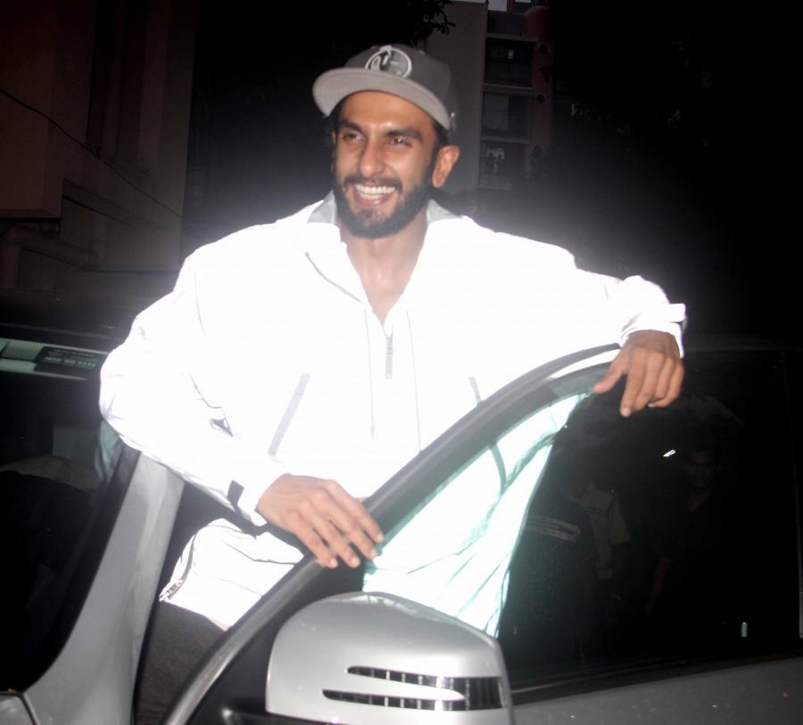 Bollywood actor Ranveer Singh spotted at Sanjay Leela Bhansali's office. Ranveer Singh,Ranveer Singh spotted at Sanjay Leela Bhansali's office,Ranveer Singh at Sanjay Leela office,actor Ranveer Singh,Ranveer Singh latest pics,Ranveer Singh latest images,Ranveer Singh latest photos,Ranveer Singh latest stills,Ranveer Singh