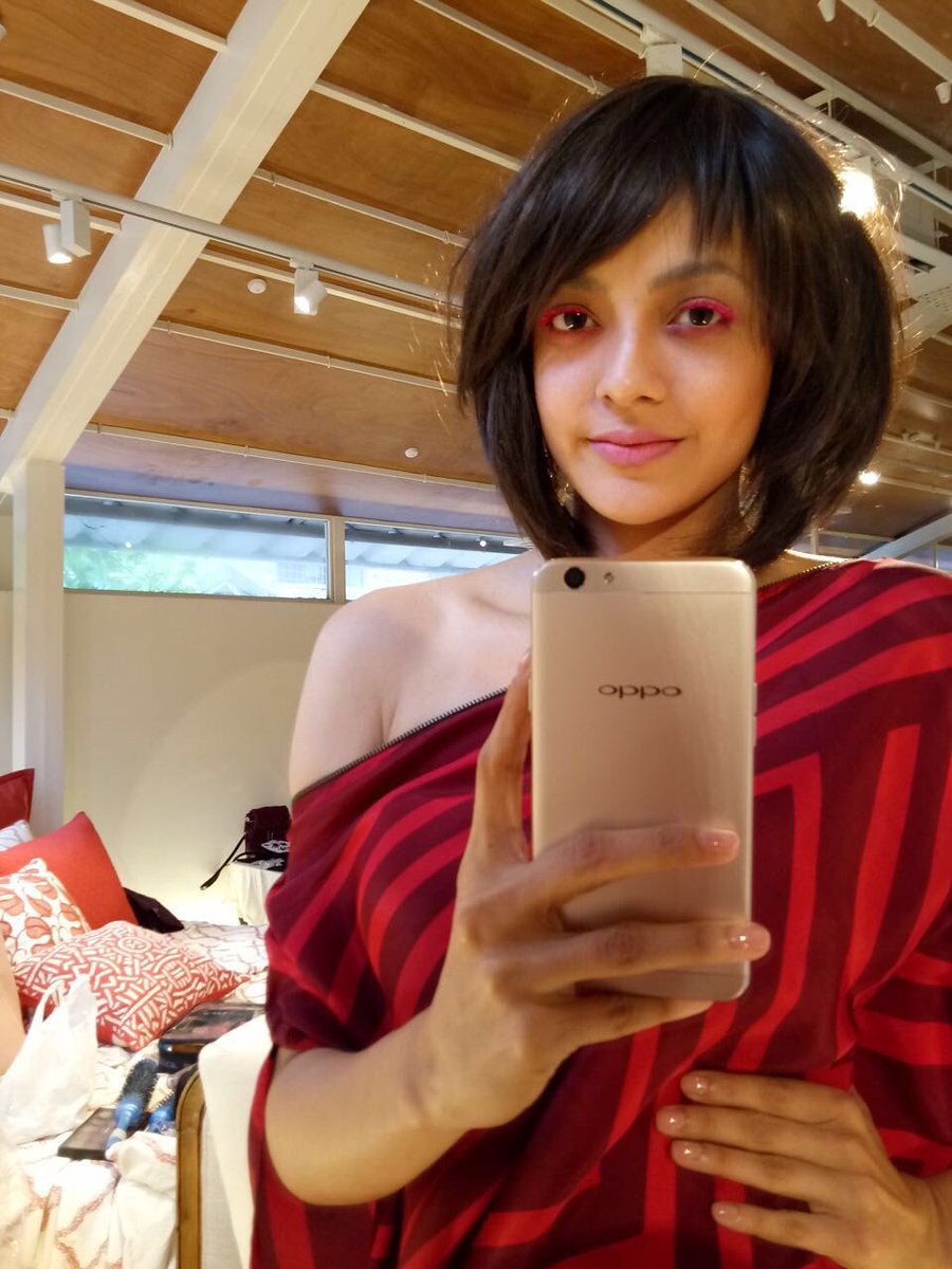 Celebs like Tamannaah Bhatia, Bipasha Basu, Kajal Aggarwal, Mouni Roy, Neha Sharma, Rannvijay Singha and Zareen Khan take Selfies on OPPO F1s. OPPO F1s,OPPO F1s Selfie Expert,Tamannaah Bhatia,Bipasha Basu,Kajal Aggarwal,Mouni Roy,Neha sharma,Rannvijay Singha,Zareen Khan,Selfie Expert,OPPO F1s Selfie pics,OPPO F1s Selfie images,OPPO F1s Selfie photos,OPPO F1s Selfie stills