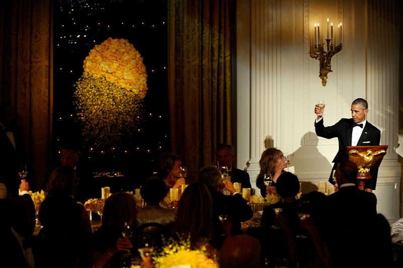 Obama hosts Singapore Prime Minister Lee Hsien Loong and his wife to the White House. President Obama,Barack Obama,US President Barack Obama,Dinner at White House,PM Lee,Singapore Prime Minister Lee Hsien Loong,Lee Hsien Loong,State Dinner at White House