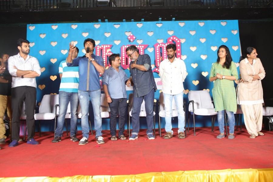 The shooting of Sivakarthikeyan's upcoming movie Remo has been wrapped up today and the film will hit the screens on Oct 7. Remo,Remo shoot wrapped up,Remo shoot wraps up,Sivakarthikeyan,Keerthy Suresh,Nurse Akka,Remo shooting,Sivakarthikeyan as Remo,Sivakarthikeyan as Nurse Akka