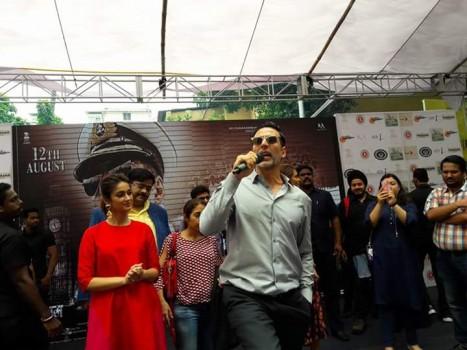 Bollywood actor Akshay Kumar promotes Rustom movie at Bhawanipur Education Society College, Kolkata.