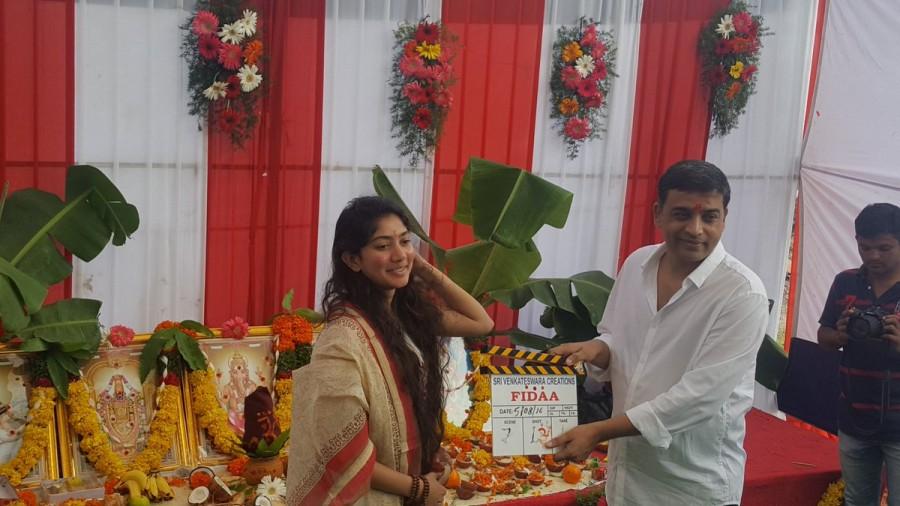Telugu movie Fidaa launched today. Celebs like Varun Tej, Sai Pallavi, Dil Raju, Nagababu Garu, Pocharam Srinivas, Sekhar Kammula and others graced the event. Fidaa Movie Launch,Fidaa Movie opening,Fidaa Launch,Varun Tej,Sai Pallavi,Dil Raju,Nagababu Garu,Pocharam Srinivas,Sekhar Kammula,Fidaa Movie Launch pics,Fidaa Movie Launch images,Fidaa Movie Launch photos,Fidaa Movie Launch stills