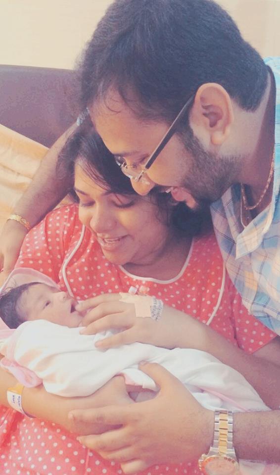 Actress Muktha has shared the photo of her daughter for the first time on her Facebook page. Muktha,muktha daughter,muktha daughter photos,muktha daughter pic,muktha daughter kanmani,actors kids,celebrity kids