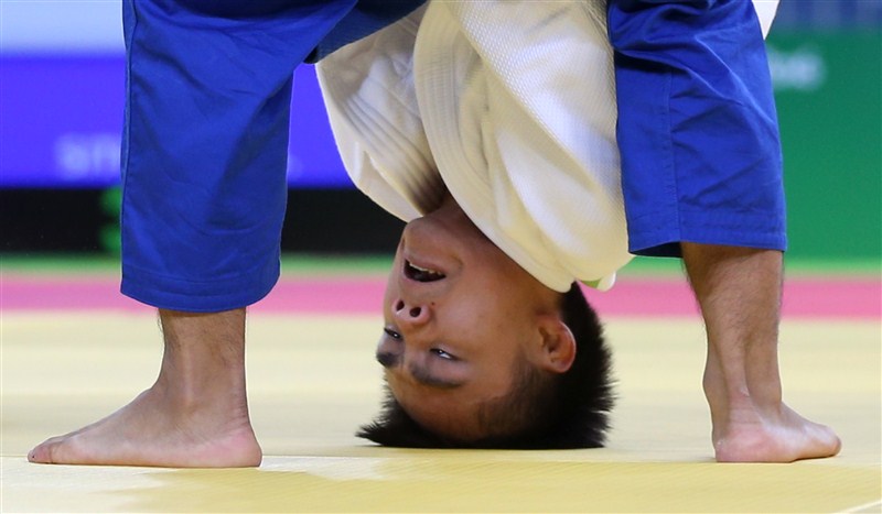 Highlights from the first day of competition at the Rio Games. Rio Olympics,Rio Olympics 2016,Rio Olympics pics,Rio Olympics images,Rio Olympics stills,Rio Olympics pictures,Rio Olympics photos,Rio Olympics: Day 1,Rio Olympics: Day 1 pics,Rio Olympics: Day 1 images