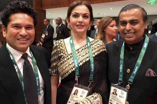 Nita Ambani and Sachin Tendulkar in Abu Jani and Sandeep Khosla at RIO 2016.