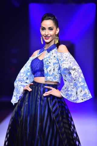 Shazzle by Shazia Naik is a a vibrant fusion wear clothing line that portrays an image of playful yet glamorous femininity. The label offers a wide range of elegant and chic clothing for women with a design philosophy that is ladylike yet cutting-edge. Shazia Naik,Shazzle,Reflections,Bangalore Fashion Week,Bangalore Fashion Week 2016,Bangalore Fashion Week pics,Bangalore Fashion Week images,Bangalore Fashion Week photos,Bangalore Fashion Week stills,Bangalore Fashion Week pictures