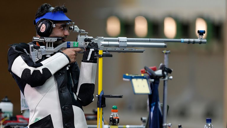 Shooter Abhinav Bindra narrowly missed out on a medal at the Rio Games. Abhinav Bindra,Shooter Abhinav Bindra,Abhinav Bindra misses bronze,Rio Olympics 2016,Rio Olympics,Rio 2016 Live,Rio Olympics 2016 Shooting
