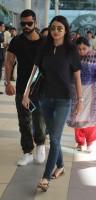 Virat kohli,anushka sharma,Virat Anushka,mumbai airport,photos