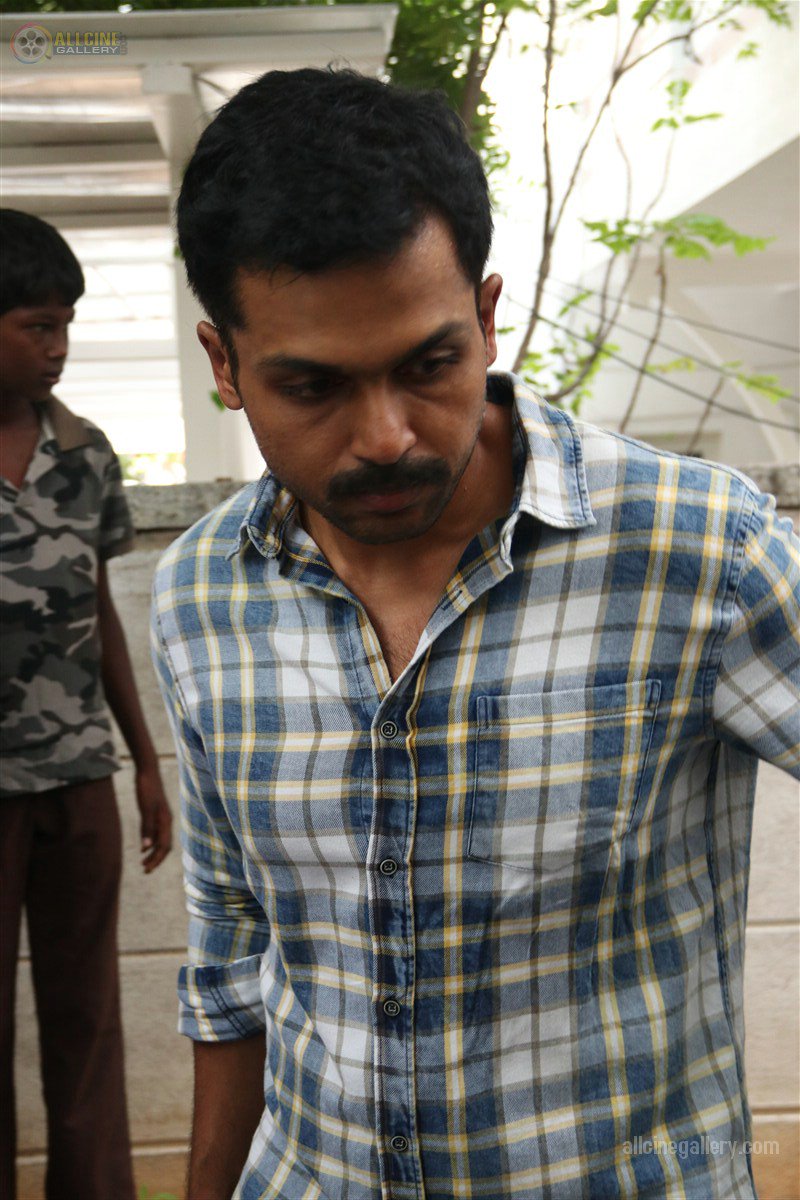 South Indian celebs like Suriya, Jayam Ravi, Karthi, Sathyaraj pay last respect to Panchu Arunachalam. Panchu Arunachalam,legend Panchu Arunachalam,Suriya,Jayam Ravi,Karthi,Sathyaraj,last respect to Panchu Arunachalam,Panchu Arunachalam dead,Panchu Arunachalam passed away,Panchu Arunachalam dies