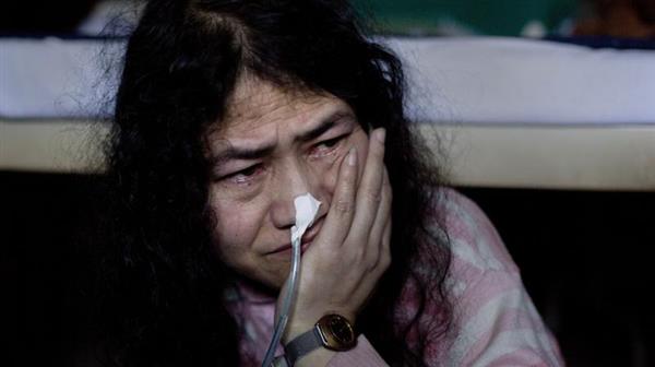 'Iron Lady' Irom Sharmila ends 16-year-long fast Irom Sharmila,Iron Lady,Irom Sharmila ends 16-year-long fast,Irom Sharmila ends fasting,Irom Sharmila fast,Irom Sharmila 16 year fast ends today,Irom Sharmila pics,Irom Sharmila images,Irom Sharmila photos,Irom Sharmila stills