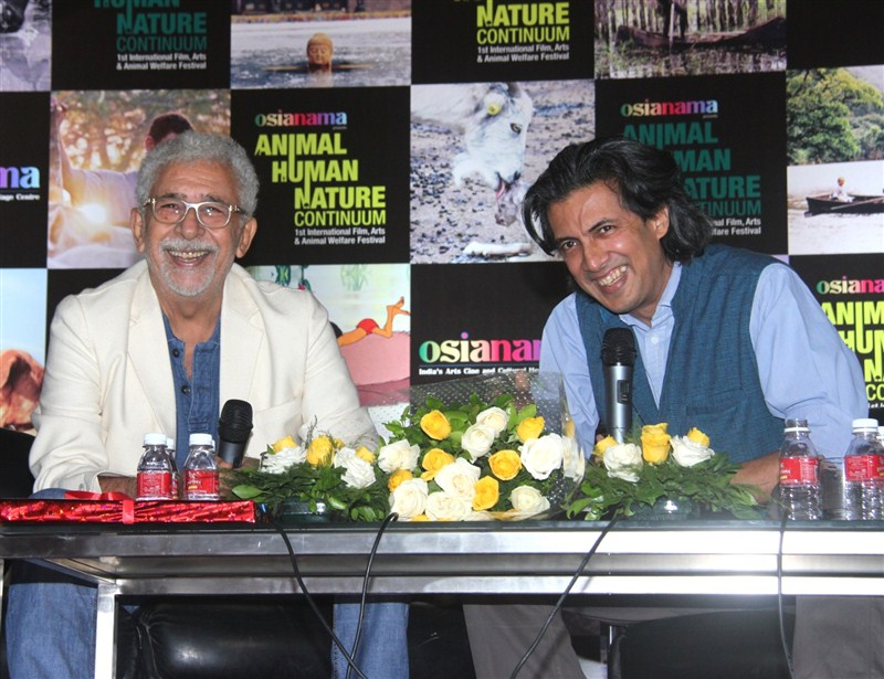 Actor Naseeruddin Shah & Neville Tuli at Naseer Saab's masterclass at Osianama at Liberty. Naseeruddin Shah,Neville Tuli,Naseer Saab,Osianama,Naseeruddin Shah and Neville Tuli