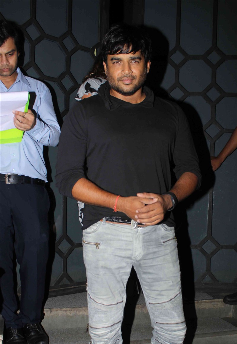The event of a Birthday party of Rohini Iyer of Raindrop Media held last night. Bollywood celebs like Shilpa Shetty, Bipasha Basu, Karan Singh Grover, R. Madhavan, Vivek Oberoi, Anil Kapoor, Sonali Bendre, Farah Khan, Madhur Bhandarkar, Emraan Hashmi, Pooja Batra, Sophie Choudry, Jackky Bhagnani, Raveena Tandon, Tusshar Kapoor, Kartik Aaryan, Mandana Karimi, Athiya Shetty, Huma Qureshi, Neha Dhupia, Tabu and many others graced the event. Rohini Iyer birthday party,Rohini Iyer birthday bash,Rohini Iyer birthday celebrations,Shilpa Shetty,Bipasha Basu,Karan Singh Grover,R. Madhavan,Vivek Oberoi,Anil Kapoor,Sonali Bendre,Farah Khan,Madhur Bhandarkar