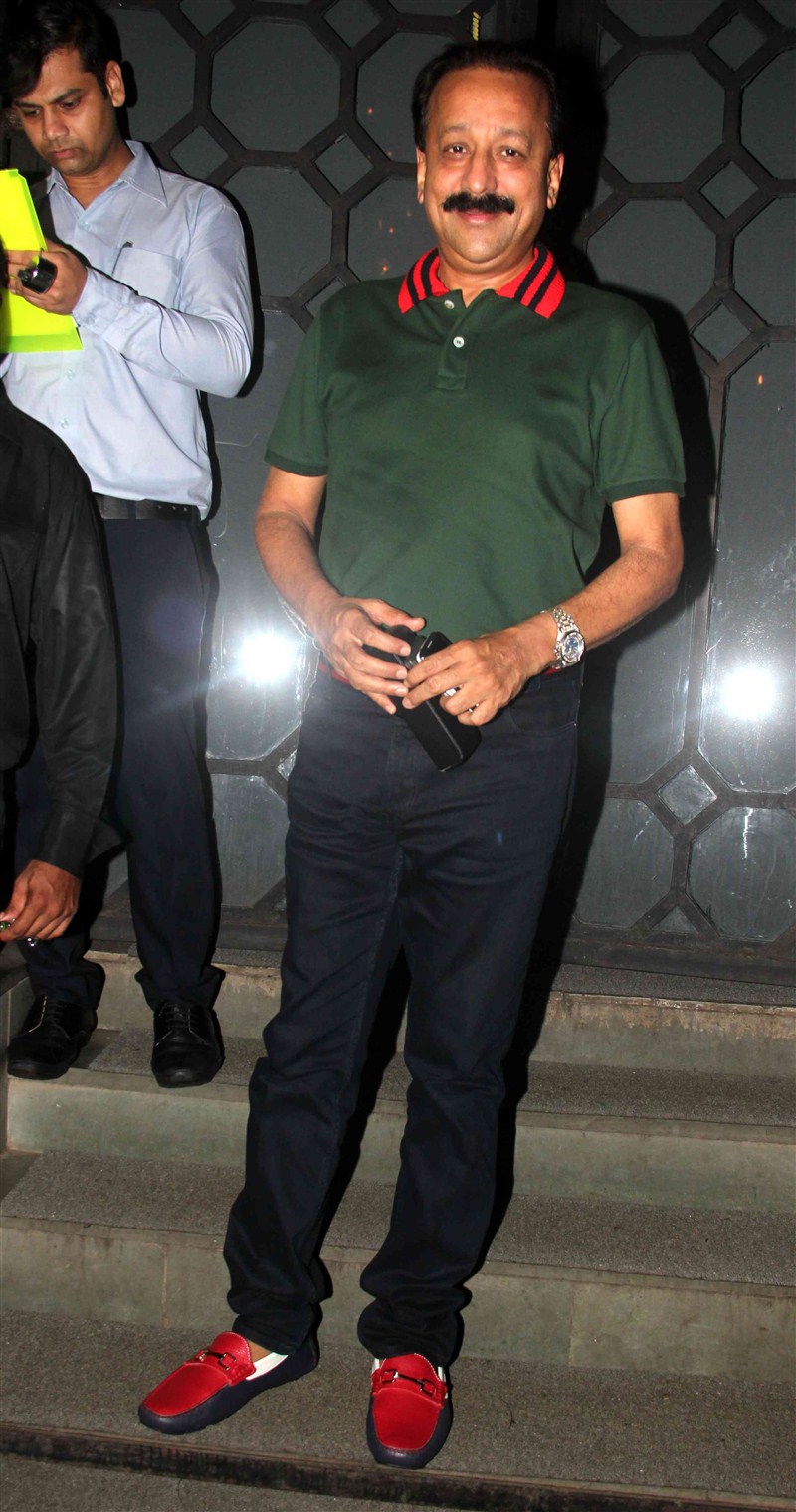 The event of a Birthday party of Rohini Iyer of Raindrop Media held last night. Bollywood celebs like Shilpa Shetty, Bipasha Basu, Karan Singh Grover, R. Madhavan, Vivek Oberoi, Anil Kapoor, Sonali Bendre, Farah Khan, Madhur Bhandarkar, Emraan Hashmi, Pooja Batra, Sophie Choudry, Jackky Bhagnani, Raveena Tandon, Tusshar Kapoor, Kartik Aaryan, Mandana Karimi, Athiya Shetty, Huma Qureshi, Neha Dhupia, Tabu and many others graced the event. Rohini Iyer birthday party,Rohini Iyer birthday bash,Rohini Iyer birthday celebrations,Shilpa Shetty,Bipasha Basu,Karan Singh Grover,R. Madhavan,Vivek Oberoi,Anil Kapoor,Sonali Bendre,Farah Khan,Madhur Bhandarkar