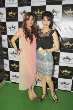 Pinky Asnani PAM launched her second flagship of PAM SALON- SPA, MAKEUP & NAIL at 5/ Pooja Apartment, 17th Road, Khar (West) â€“ 52. The space boasts a lavish display that is scheduled to change every quarter in the world of beauty.