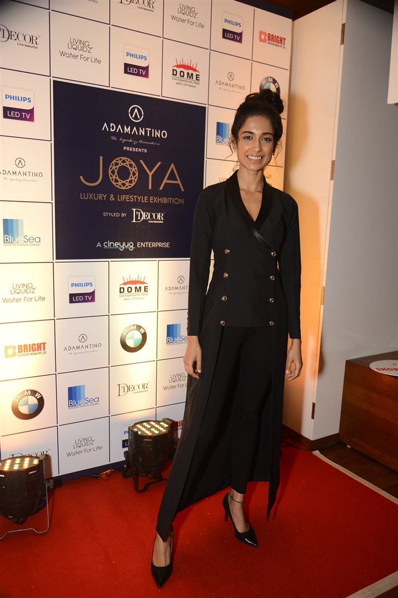 Arpita Mehta Noreen, Yasmin Morani, DJ Shilpi, Kanika Kapoor, Agrima Batra, Krishika Lulla, Kunal Rawal, Kunika Singh, Lucky Morani, Mandana Karima, Mohammed Morani, Monaz Jethwani, Nisha Jamwval, Priyanka Soorma, Yasmin Morani, Renu Oberoi, Rippi Sethi, Sana Kahn, Sarah Jane Dias, Sejal Thakkar, Azmina Rahimtoola, Alpa Thakkar, Zoa Morani and others graced the event of JOYA logo launch. JOYA logo,Arpita Mehta Noreen,Yasmin Morani,DJ Shilpi,Kanika Kapoor,Agrima Batra,Krishika Lulla,Kunal Rawal,Kunika Singh,Lucky Morani,Mandana Karima,Mohammed Morani,Monaz Jethwani,Nisha Jamwval,Priyanka Soorma,Yasmin Morani,Renu Oberoi,Rippi Sethi,Sana Ka