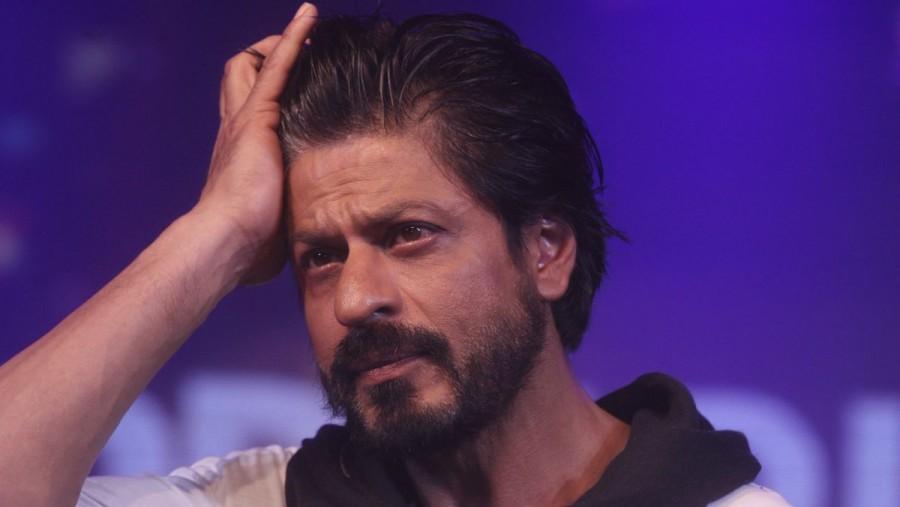 Bollywood superstar Shah Rukh Khan says he was detained at a US airport. Shah Rukh Khan,Shah Rukh Khan detained at US airport,Shah Rukh Khan at US airport,ShahRukh Khan detained at LA airport,SRK