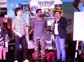 Tiger Shroff,Remo D'souza,A Flying Jatt,A Flying Jatt game,A Flying Jatt game launch,director-choreographer Remo D'souza,bollywood movie A Flying Jatt,A Flying Jatt promotions,A Flying Jatt movie promotions