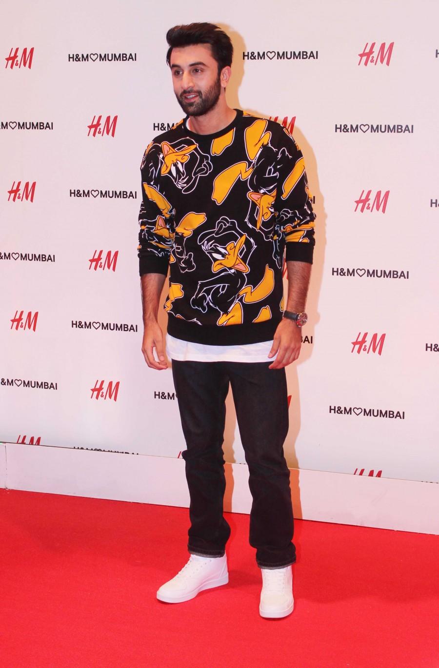 Celebs like Ranbir Kapoor, Sonal Chauhan, Gauahar Khan, Sarah Jane Dias, Nargis Fakhri, Divya Khosla Kumar, Nishka Lulla, Vishal Kaushal, Upen Patel, Mugdha Godse, Rahul Dev, Waluscha De Sousa, Anushka Manchanda, Natasa Stankovic, Sapna Pabbi, Manasi Scott, Sona Mohapatra, Aditi Gowitrikar, Mouni Roy, Karishma Tanna, Shruti Seth, Amyra Dastur, Ragini Khanna, Neelam Singh, Ronit Roy, Aalia Ebrahim, Pooja Bedi, Ameet Gaurr, Ritu Shivpuri, Ruslaan Mumtaz, Karan Tacker, Nandita Mahtani, DJ Aqeel, Siddhanth Kapoor, Rohit Roy, Indraneil Sengupta, Hanif Hilal, Nisha Jamwal, Sayani Gupta, Bharat Takhtani, Akshay Oberoi, Vijender Singh, Narendra Kumar Ahmed, Armaan Malik, Sonnalli Seygall and others grace H&M's store launch in Mumbai. H&M's store launch,Ranbir Kapoor,Sonal Chauhan,Gauahar Khan,Sarah Jane Dias,Nargis Fakhri,Divya Khosla Kumar,Nishka Lulla,Vishal Kaushal,Upen Patel,Mugdha Godse,H&M's store launch pics,H&M's store launch images,H&M's st