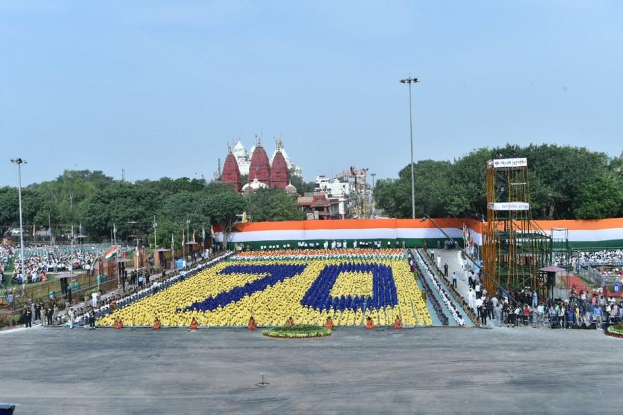 70th Independence Day: PM Narendra Modi celebrates at Red Port in Delhi 70th Independence Day,70th independence day of india,70th Independence Day celebrations,Independence Day celebrations,Narendra Modi celebrates,Narendra Modi,Narendra Modi celebrates 70th Independence Day