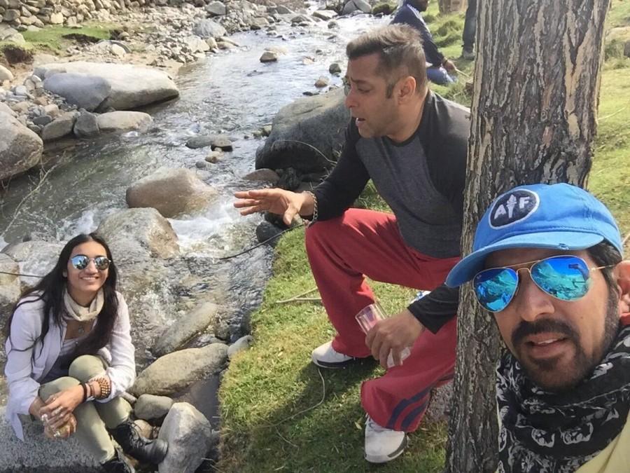 The team of Salman Khan-starrer Salman Khan,Salman Khan in Tubelight,Tubelight,Tubelight shooting wraps up,Tubelight shooting wraps up in Ladakh,Tubelight shooting,tubelight movie,salman khan tubelight movie,salman khan kabir khan tubelight