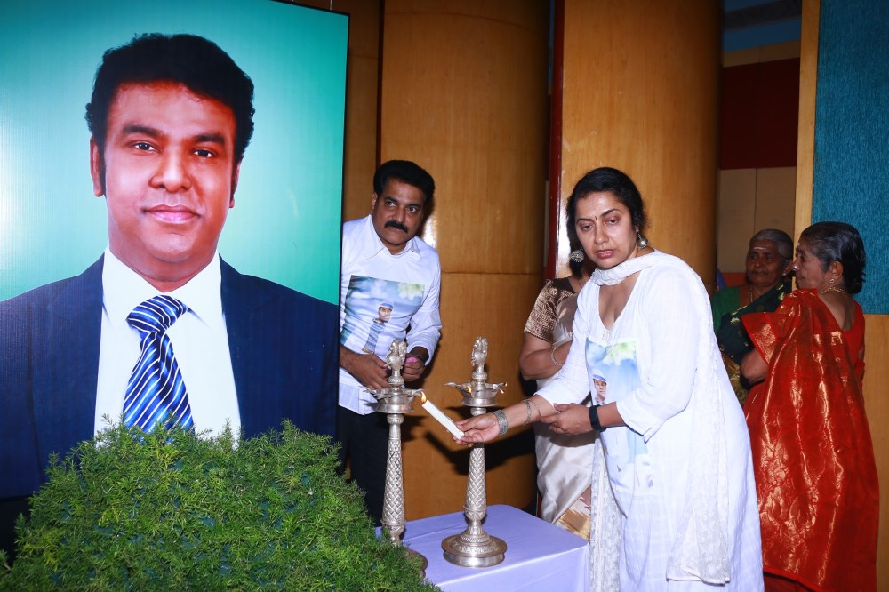 In Memories of Our Chennai's Buddy event held at Chennai. Celebs like Shanthanu Bhagyaraj, Keerthi, Prasanna, Krish, Sangeetha, Vijay Adhiraj, Arya, Kushboo, Mohan, Ganesh Venkatraman, Nisha, Suhasini, Maniratnam, Ashwin Sekar, Aruna Sairam, Jupiter Suresh, Ramya, Manobala, E Thankaraj, Poornima Bhagyaraj, Vimala Raman, Vandhana, Srikanth, James Vasanthan, Photograpgher Karthik Srinivasan, Charuhassan, Swarnamalya and others graced the event. In Memories of Our Chennai's Buddy Event,Shanthanu Bhagyaraj,Maniratnam,Prasanna,Krish,Sangeetha,Vijay Adhiraj,Arya,Kushboo,Suhasini,Maniratnam,Manobala,Poornima Bhagyaraj,Vimala Raman,Vandhana,Srikanth