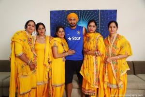 Raksha Bandhan,Raksha Bandhan 2016,Virender Sehwag,Harbhajan Singh,Rakul Preet,Virender Sehwag celebrates Raksha Bandhan,Harbhajan Singh celebrates Raksha Bandhan,Rakul Preet celebrates Raksha Bandhan