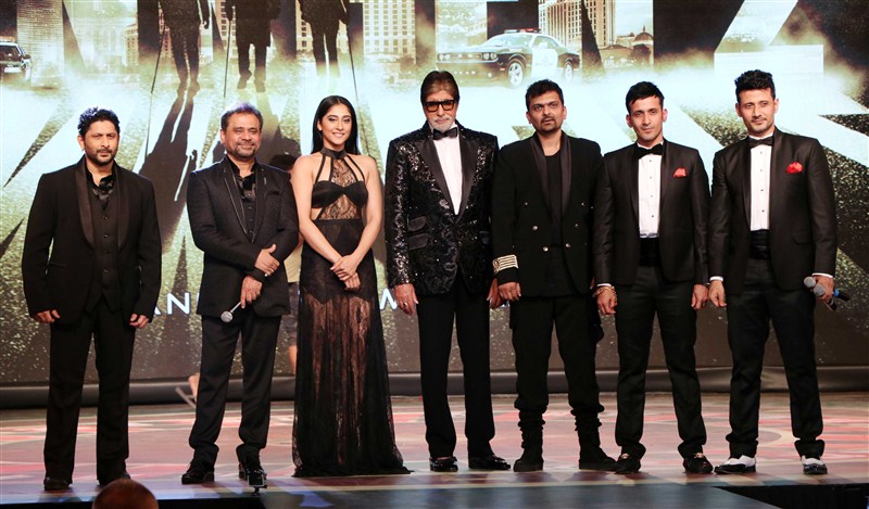 Manmeet Singh, Arshad Warsi, Riyaz Ganji, Gaurang Doshi, Amitabh Bachchan, Reshma Gangji, Anees Bazmee, Regina Cassandra, Harmeet Singh grace the launch of 'Aankhen 2'. Aankhen 2,Aankhen 2 movie launch,Aankhen 2 launch,Amitabh Bachchan,Regina Cassandra,Arshad Warsi,Aankhen 2 launch pics,Aankhen 2 launch images,Aankhen 2 launch photos,Aankhen 2 launch stills,Aankhen 2 launch pictures
