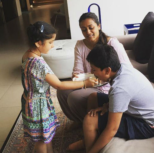 South Indian Actor Mahesh Babu's family celebrates Raksha Bandhan. Mahesh Babu,Mahesh Babu family celebrates Raksha Bandhan,Raksha Bandhan,Mahesh Babu family,Mahesh Babu celebrates Raksha Bandhan,Raksha Bandhan celebrations,Raksha Bandhan pics,Raksha Bandhan images,Raksha Bandhan stills