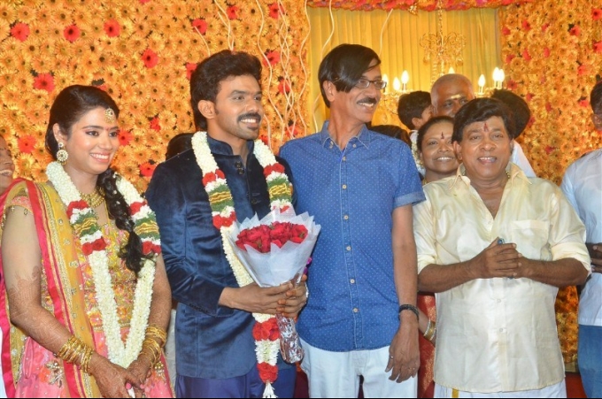 Tamil Comedy Actor Singamuthu Son Wedding Reception held last night in Chennai. Celebs like Ilayaraja, Prabhu, Manobala, Srikanth, K. Bhagyaraj, Kalaipuli S. Thanu, Kovai Sarala, Deva, Ponnambalam, Bharathiraja and others graced the event. Singamuthu Son Wedding Reception,Ilayaraja,Prabhu,Manobala,Srikanth,K. Bhagyaraj,Kalaipuli S. Thanu,Kovai Sarala,Deva,Ponnambalam,Bharathiraja,Singamuthu Son Wedding Reception pics,Singamuthu Son Wedding Reception images,Singamuthu Son Wedding Reception p