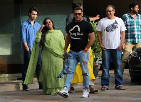 Bollywood actor Salman Khan's family was seen together to celebrate Raksha Bandhan at Salman's sister Alvira's residence in Mumbai. Arpita and Alvira Khan tied Rakhi to their beloved Bhai.