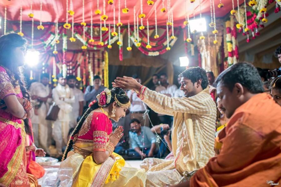 Telugu actor Varun Sandesh entered into wedlock with actress Vithika Sheru here on Friday. Varun Sandesh,Varun Sandesh and Vithika Sheru,Varun Sandesh wedding pictures,Vithika Sheru wedding pictures,Varun Sandesh marriage,Varun Sandesh wedding pics,Varun Sandesh wedding photos,Vithika Sheru wedding pics,Vithika Sheru wedding images,Vithika Sher