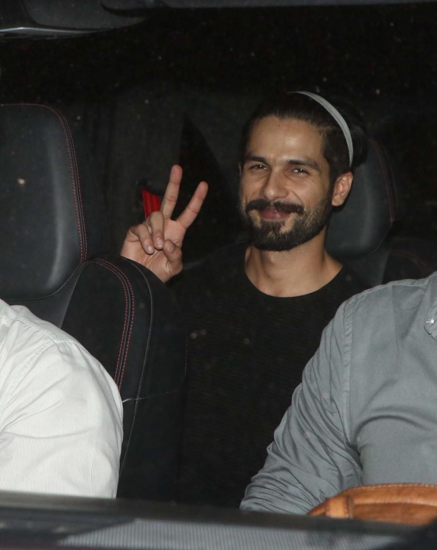Bollywood actor Shahid Kapoor and Dino Morea spotted at Bandra. Shahid Kapoor spotted at Bandra,Dino Morea spotted at Bandra,Shahid Kapoor and Dino Morea spotted at Bandra,Shahid Kapoor and Dino Morea,Shahid Kapoor,Dino Morea,Shahid Kapoor pics,Dino Morea pics,Shahid Kapoor latest pics,Dino Morea latest pics