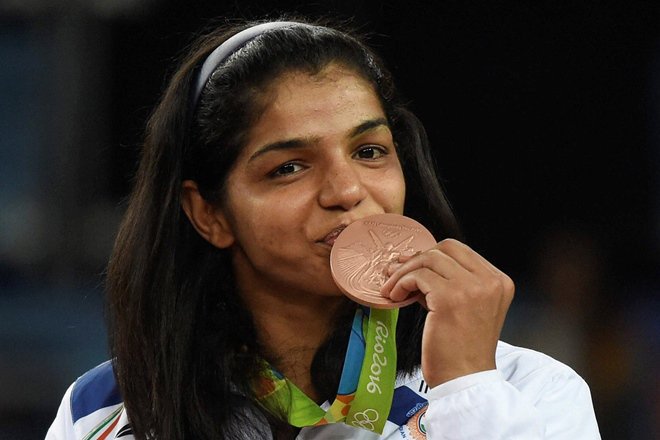 Rio Olympics 2016: Sakshi Malik To Be Indian Flagbearer At Closing ...