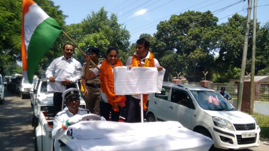 The Tripura government on Monday gave a grand reception to ace gymnast Dipa Karmakar, the first Indian gymnast to take part in an Olympic final. Dipa Karmakar,Gymnast Dipa Karmakar,Dipa Karmakar reaches Tripura,Dipa Karmakar receives Grand welcome,Dipa Karmakar pics,Dipa Karmakar images,Dipa Karmakar photos,Dipa Karmakar stills,Dipa Karmakar pictures
