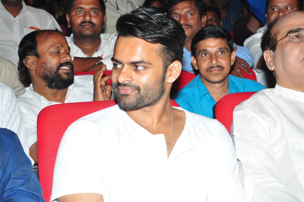 Megastar Chiranjeevi Birthday celebration event held at Shilpakala Vedika in Hyderabad. Celebs like Ram Charan, Allu Arjun, Allu Aravind, VV Vinayak, Nagababu, Rakul Preet Singh, Rashi Khanna, Sai Dharam Tej, Allu Sirish, Varun Tej, Nisha, Shreya Vyas, Anchor Shyamala and others graced the event. Chiranjeevi Birthday celebration,Ram Charan,Allu Arjun,Allu Aravind,VV Vinayak,Rakul Preet Singh,Rashi Khanna,Sai Dharam Tej,Allu Sirish,Chiranjeevi Birthday celebration pics,Chiranjeevi Birthday celebration images,Chiranjeevi Birthday celebration photos